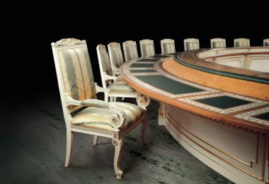 Отделка круглого стола для конференций от Angello Cappellini